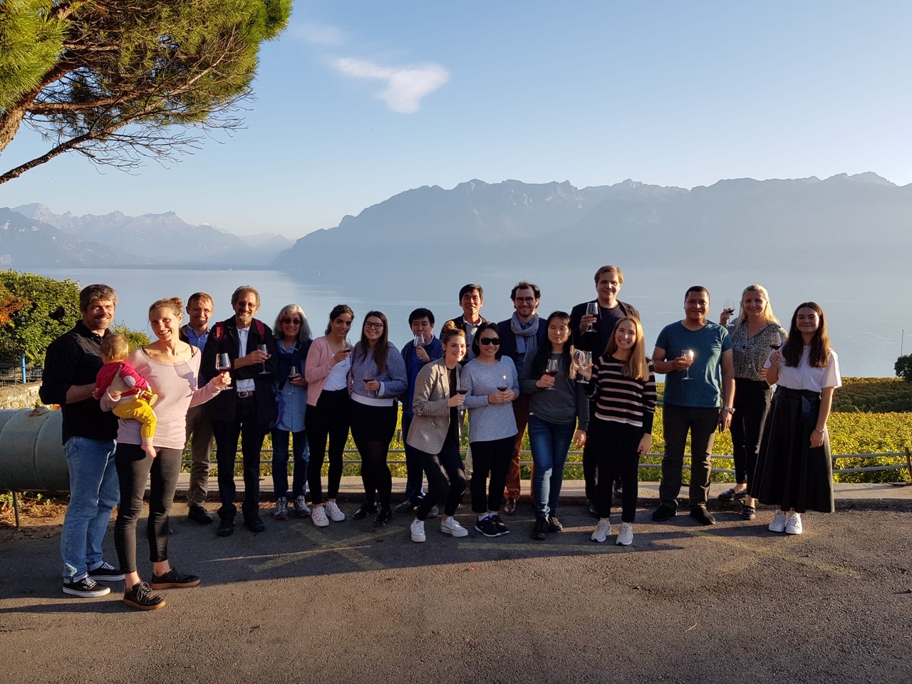 Group picture Domaine Bovy .JPG